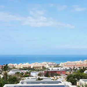 beautiful-ocean-view-town-house.in-canary-islands.com/